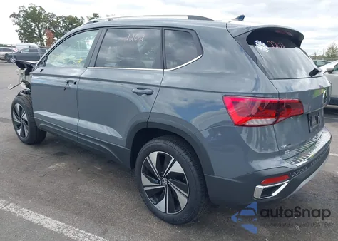 2024 Volkswagen Taos 1.5T Se z USA, uszkodzony, nr VIN 3VVVX7B23RM110139